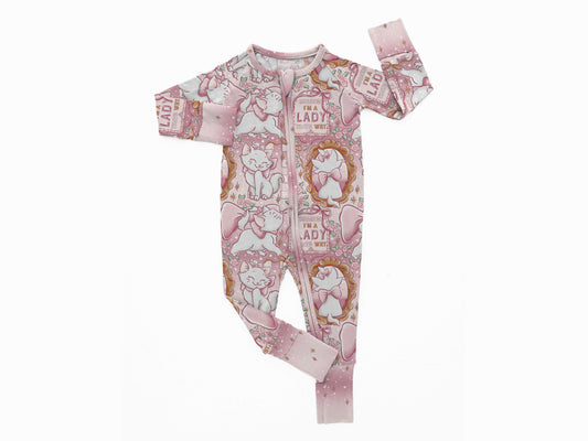 I'm a Lady Zippy (PRESALE– SHIPS APPROX 10/7)