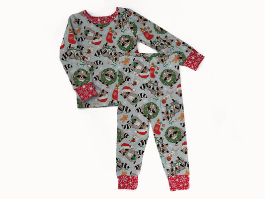 Festive Feralmas 2 piece Pajama Set (PRESALE– SHIPS APPROX NOV)